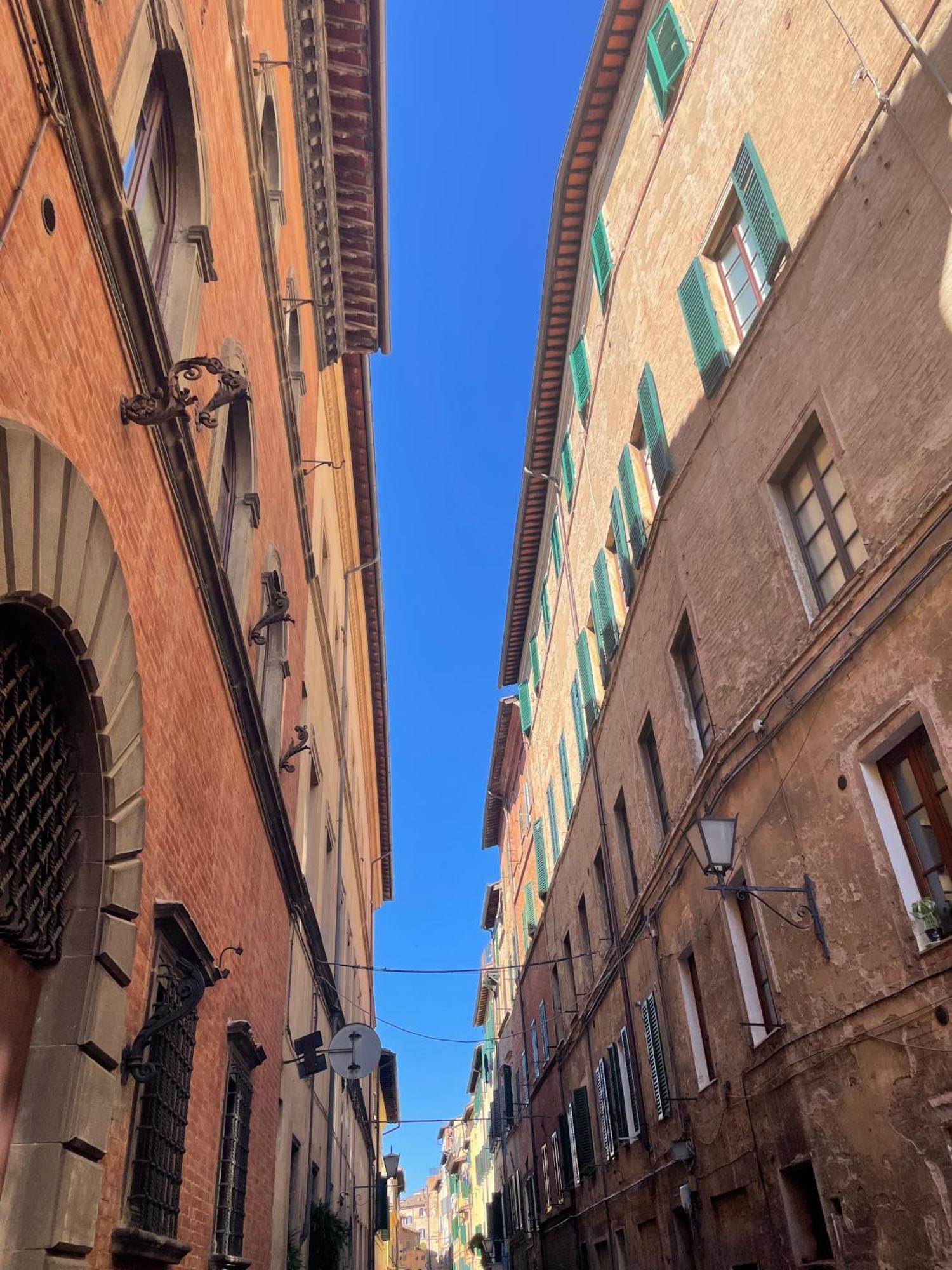 Violante House Appartamento Siena Luaran gambar